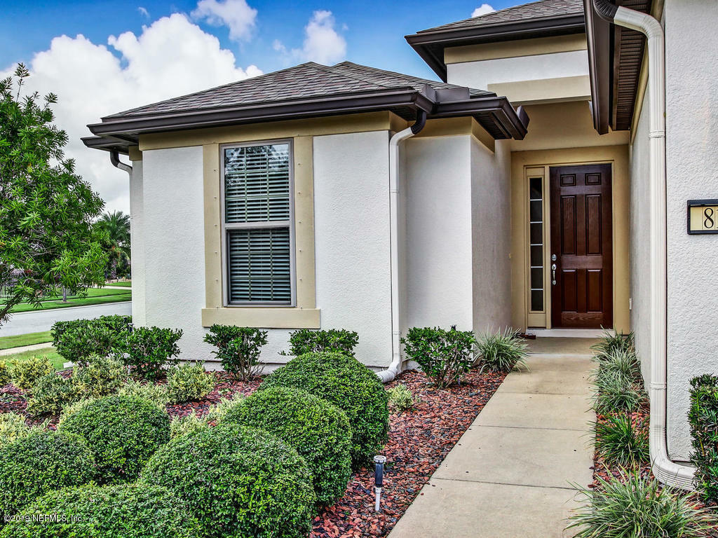 Property Photo:  810 Wandering Woods Way  FL 32081 