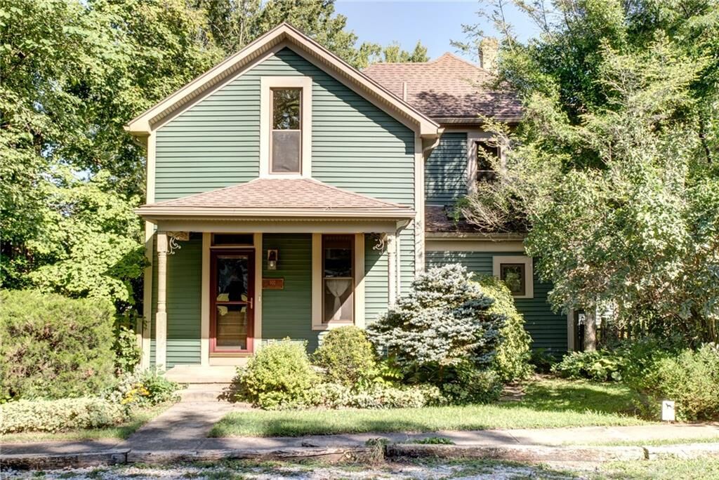 Property Photo: 102 E Walnut Street OH 45370