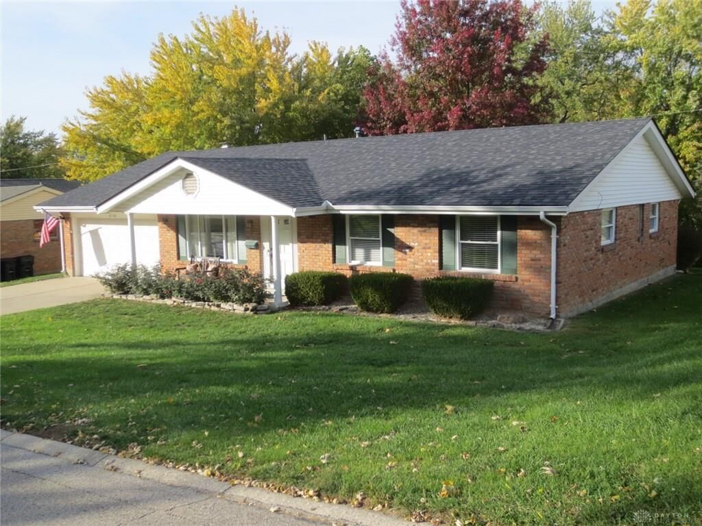 Property Photo: 6108 Clematis Drive OH 45449