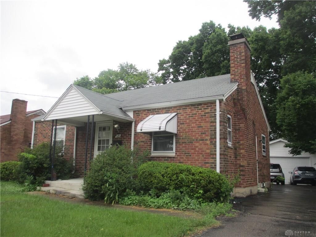 Property Photo: 928 Wilmington Avenue OH 45420