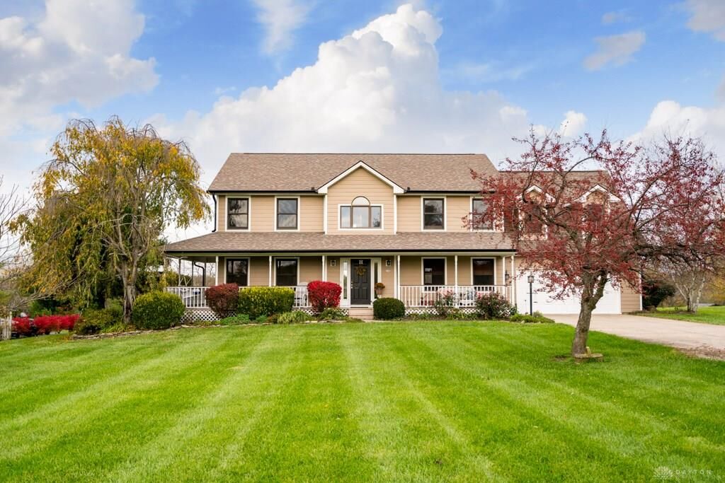 Property Photo: 1480 E Lower Springboro Road OH 45036