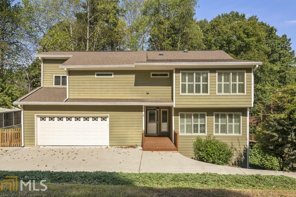 Property Photo: 210 Fall Creek Trace GA 30076