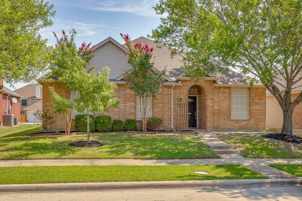 Property Photo:  4506 Lincolnshire Dr  TX 75043 