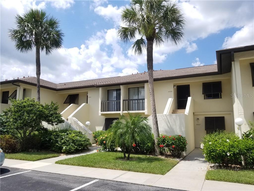 Property Photo: 4535 Longwater Chase 18 FL 34235
