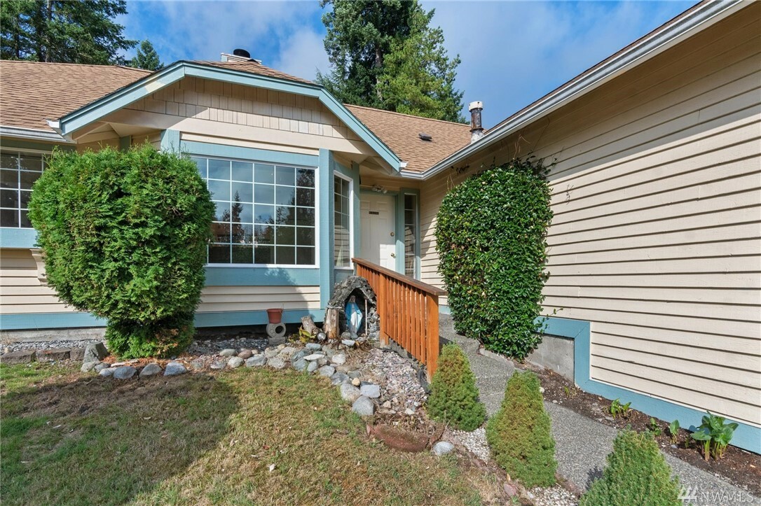 Property Photo:  10075 Ashley Dr NW  WA 98383 