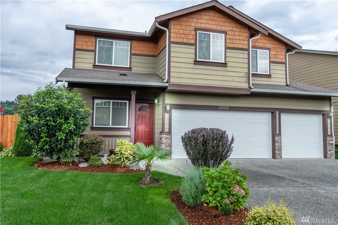 Property Photo:  12315  58th Drive NE  WA 98271 