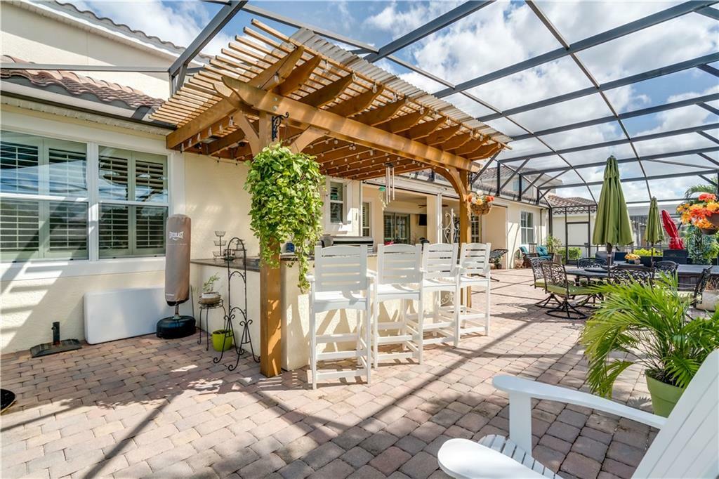 Property Photo:  4155 Isle Vista Avenue  FL 32812 