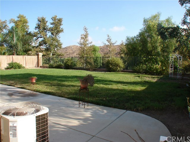 Property Photo:  32044 Poppy Way  CA 92532 