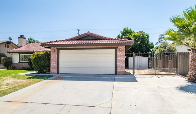 Property Photo:  41035 Torrey Pine Court  CA 92544 