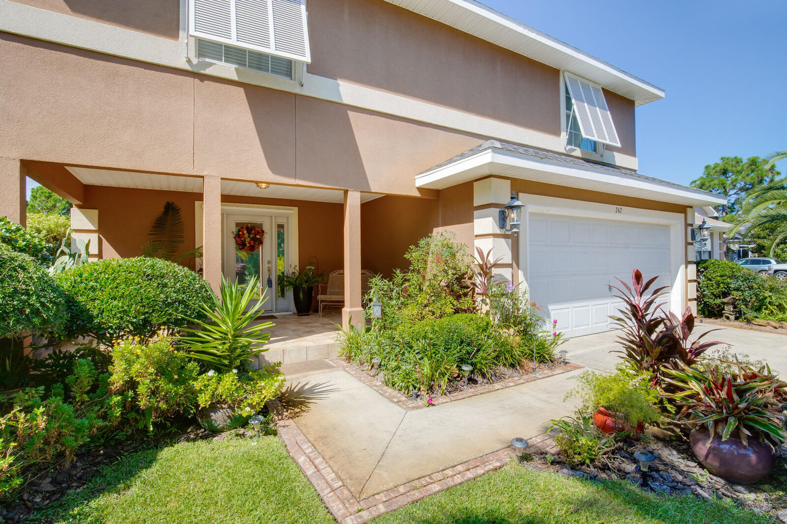 Property Photo:  242 Apopka Cove  FL 32541 