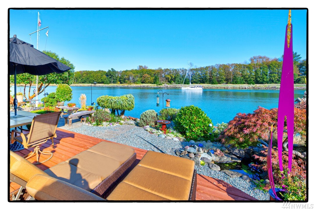 Property Photo: 818 Shoshone Drive WA 98257