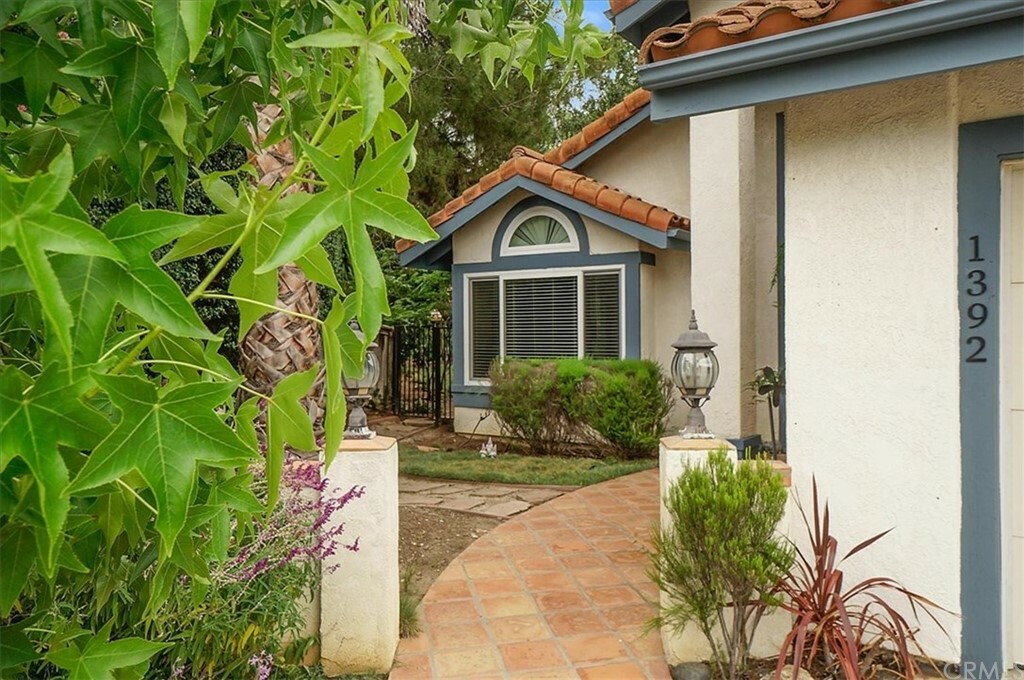 Property Photo:  1392 Aralia Court  CA 93401 