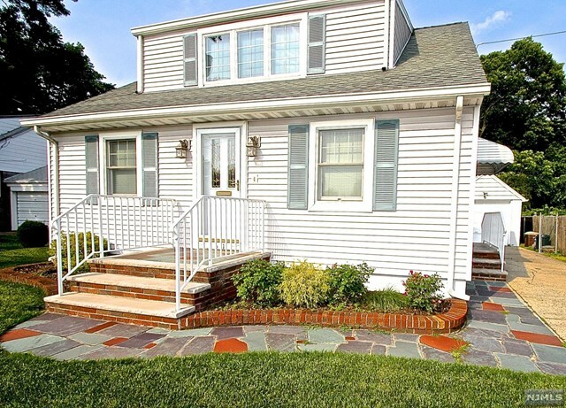 Property Photo:  6-11 Plaza Road  NJ 07410 