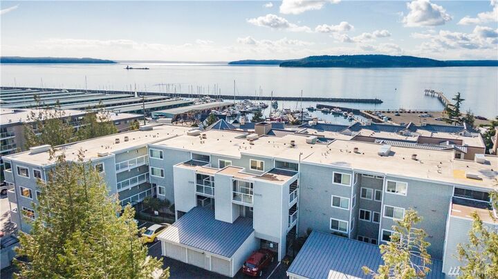 Property Photo:  22217  6th Avenue S 307  WA 98198 