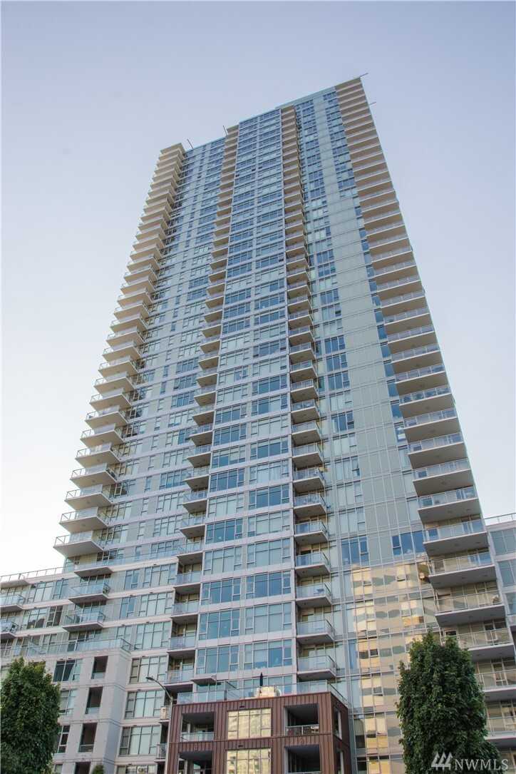588 Bell St 1001S  Seattle WA 98121 photo