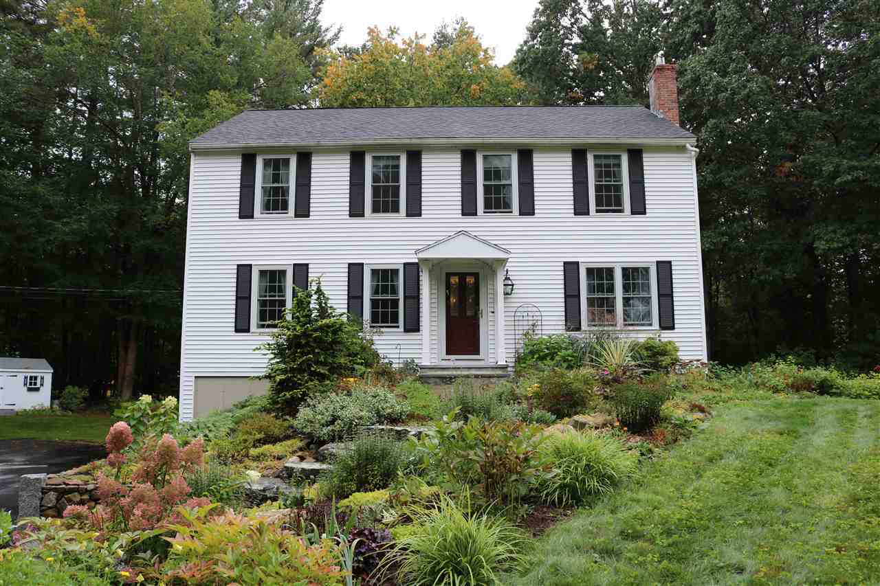 Property Photo:  11 Carriage Drive  NH 03833 