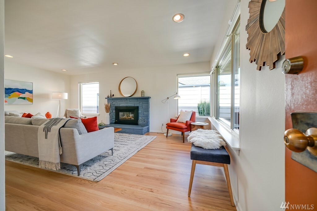 Property Photo: 8341 30th Ave NW WA 98117