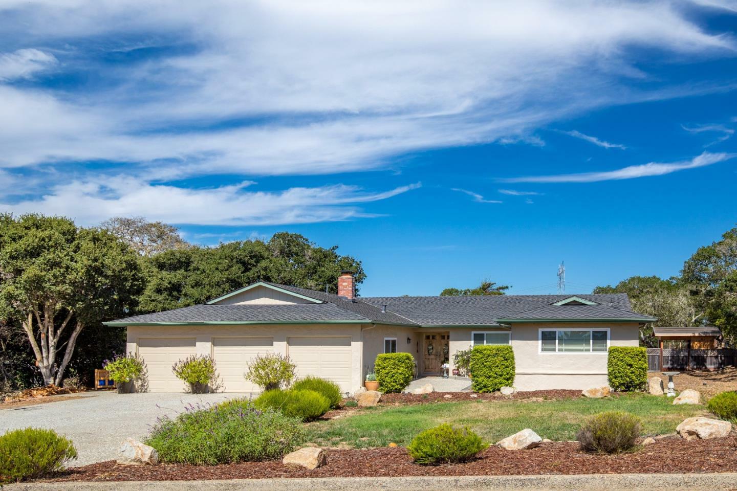 Property Photo:  15239 Century Oak Road  CA 93907 