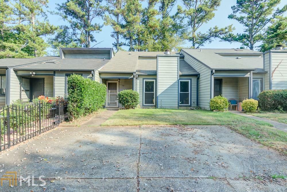 Property Photo: 248 Pam Ln GA 30064