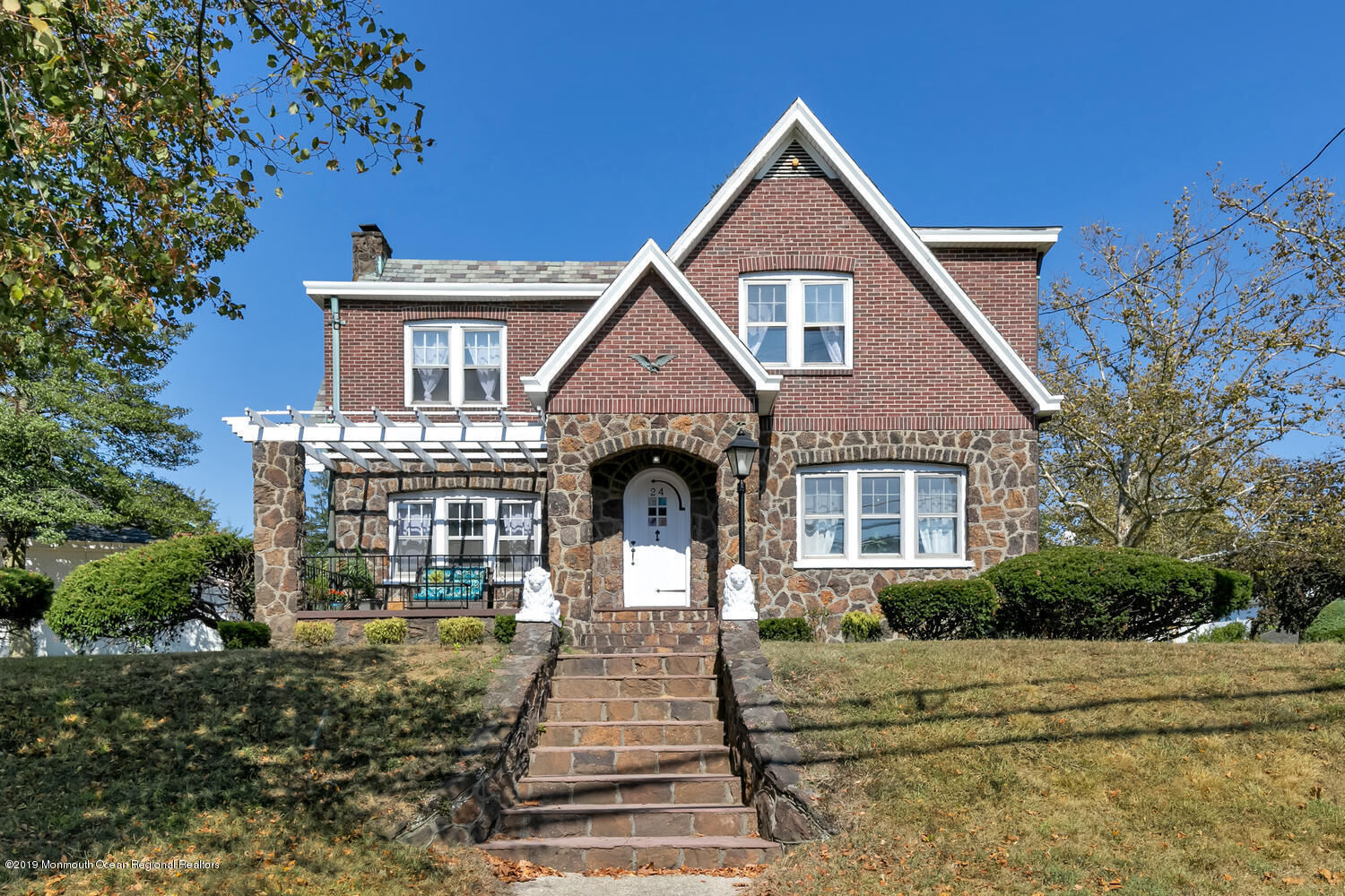 Property Photo:  24 Memorial Parkway  NJ 07716 