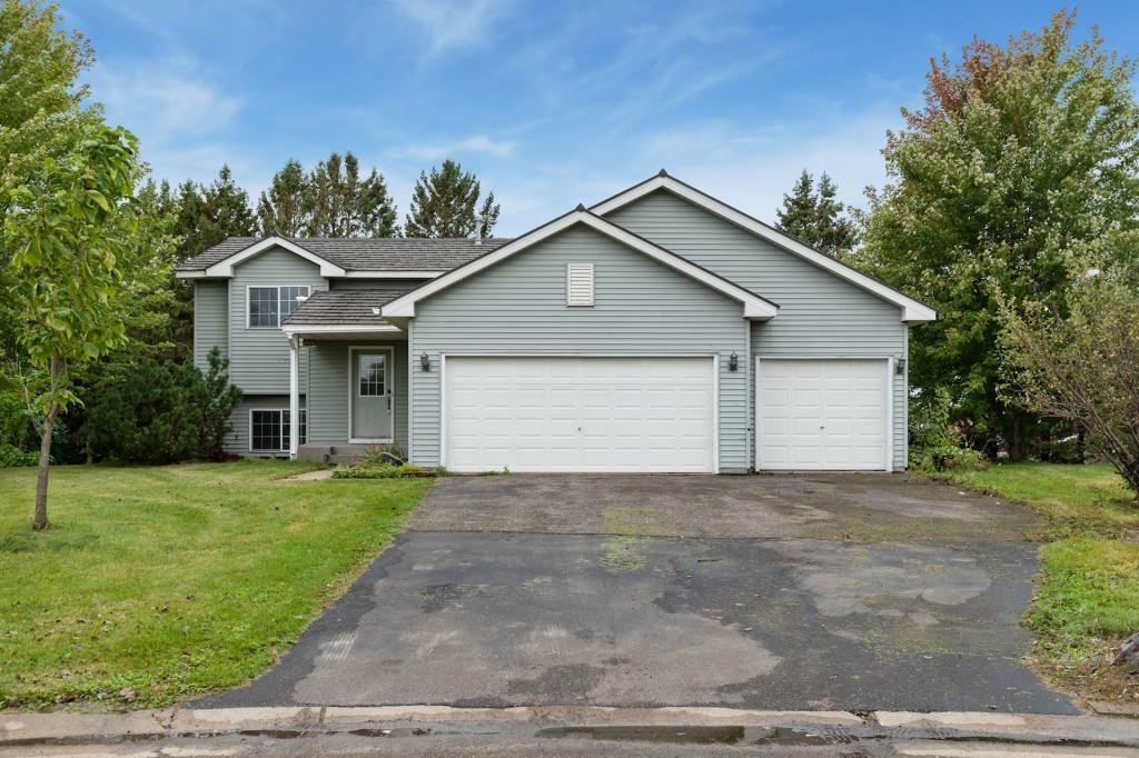 Property Photo:  530 Johnson Parkway  WI 54015 