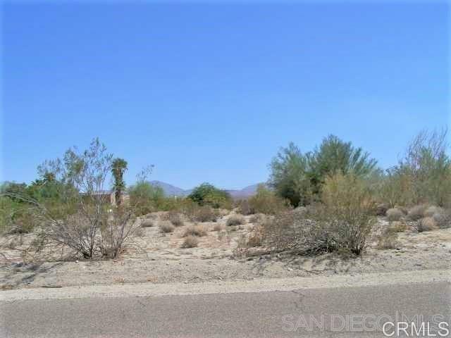 Property Photo: Pecos Dr 273 CA 92004