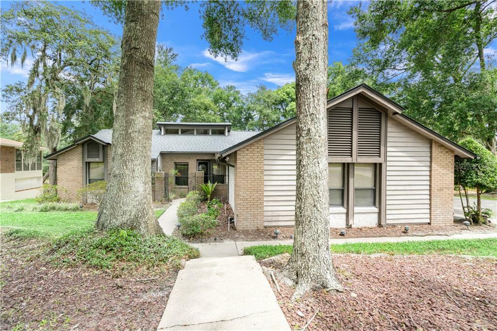 Property Photo:  1550 Grace Lake Circle  FL 32750 