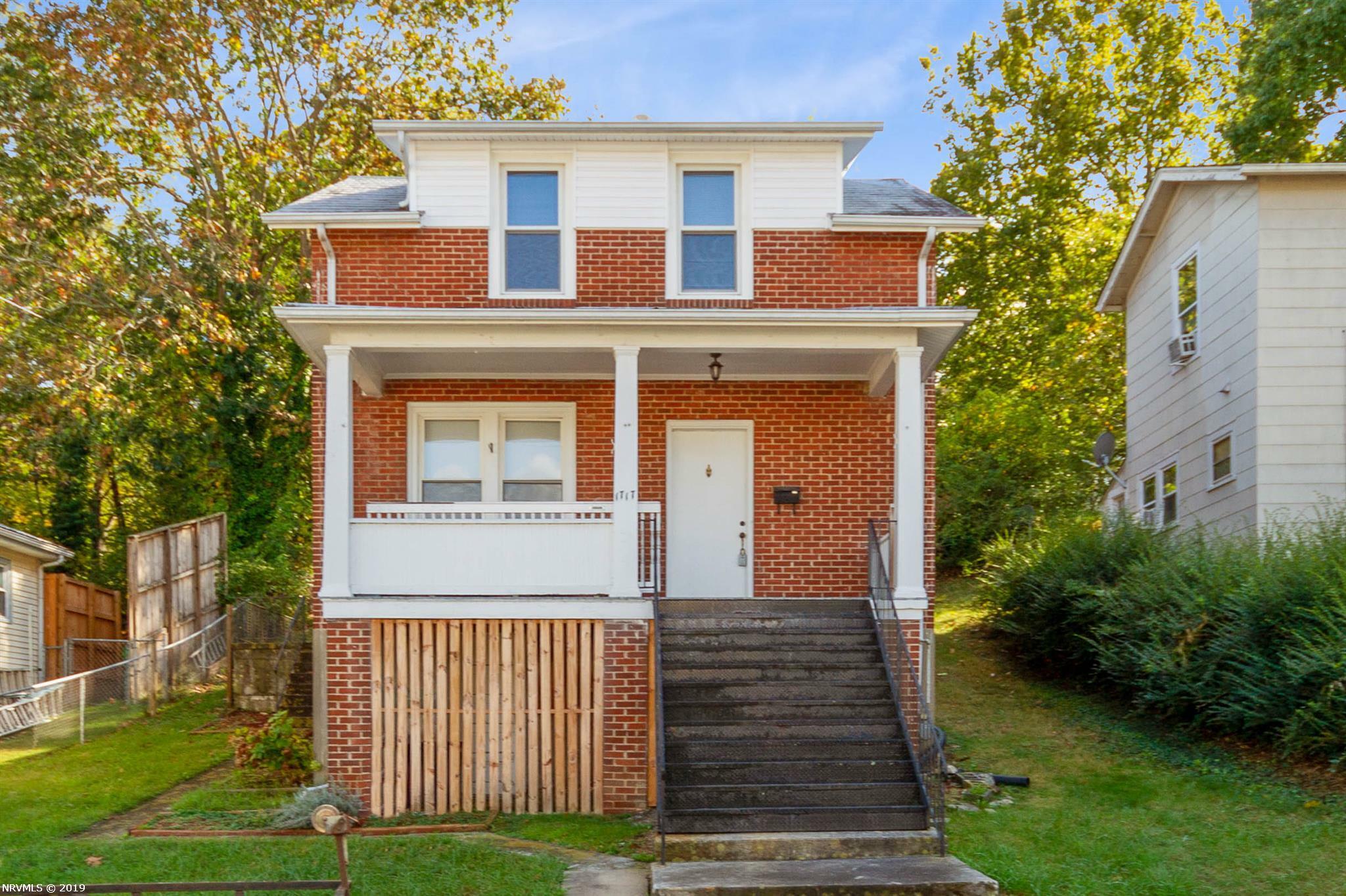 Property Photo:  1717 Downey Street  VA 24141 