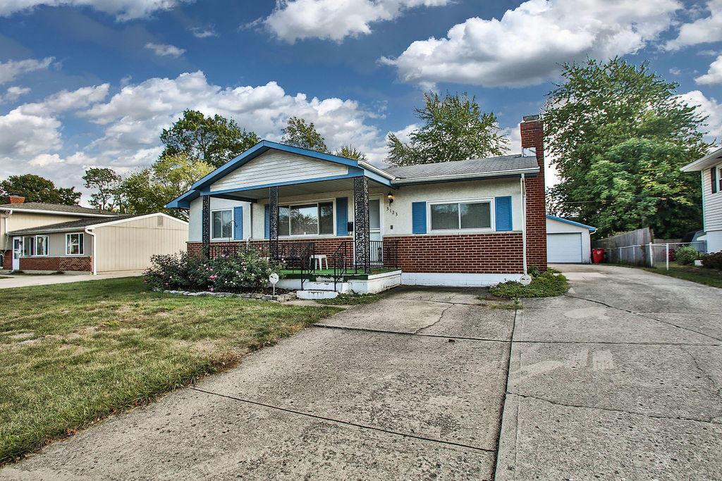 Property Photo: 3123 Barbee Avenue OH 43123