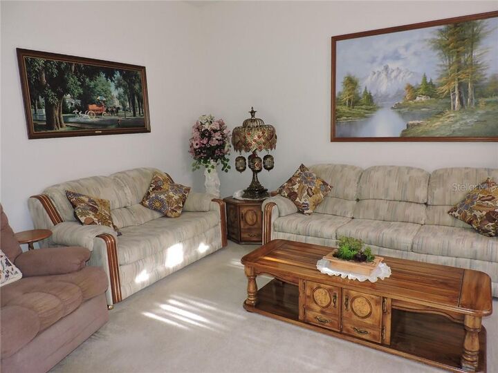 Property Photo:  489 Tryon Circle  FL 34606 