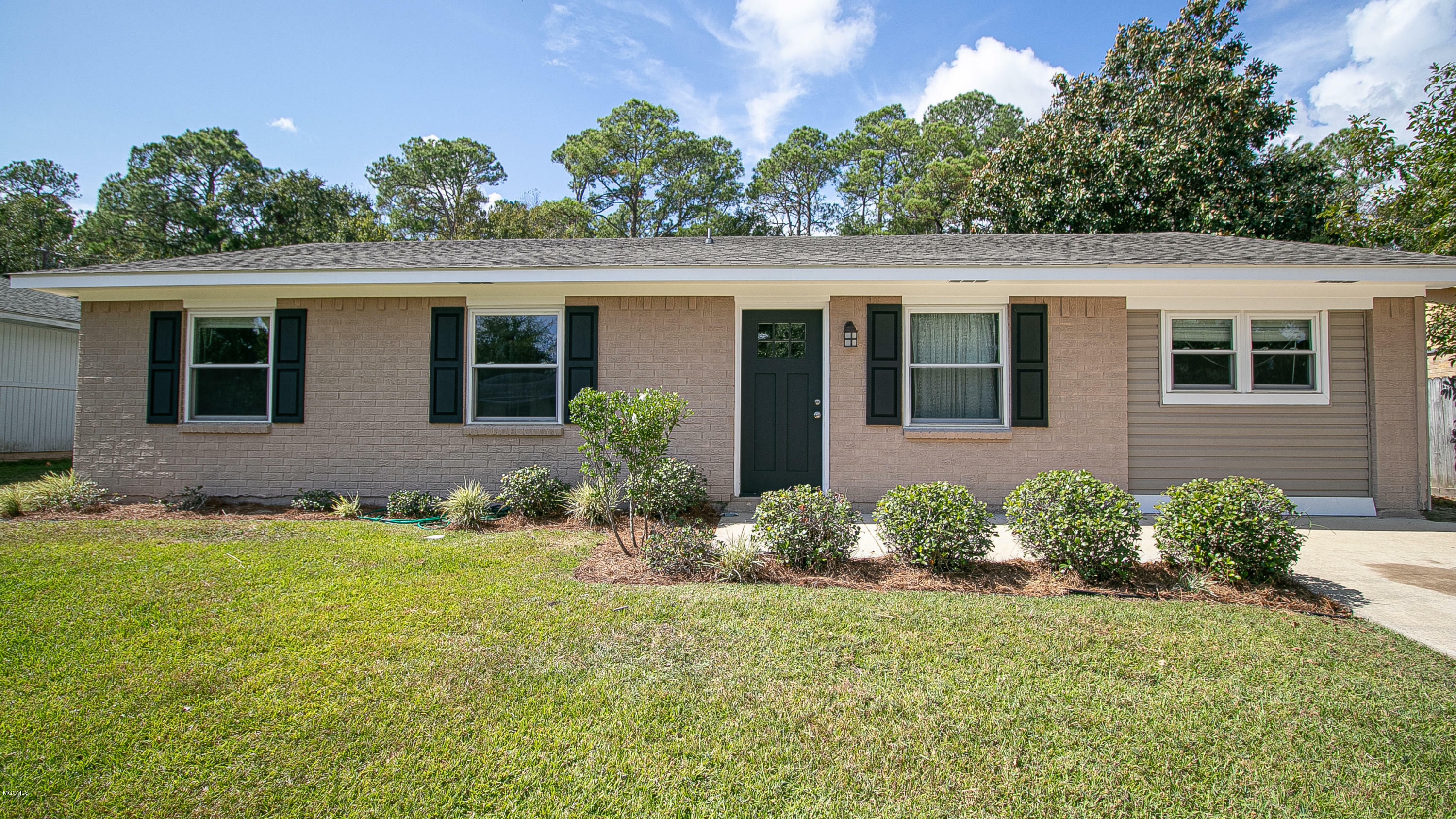 30 Yorkshire Parkway  Gulfport MS 39503 photo