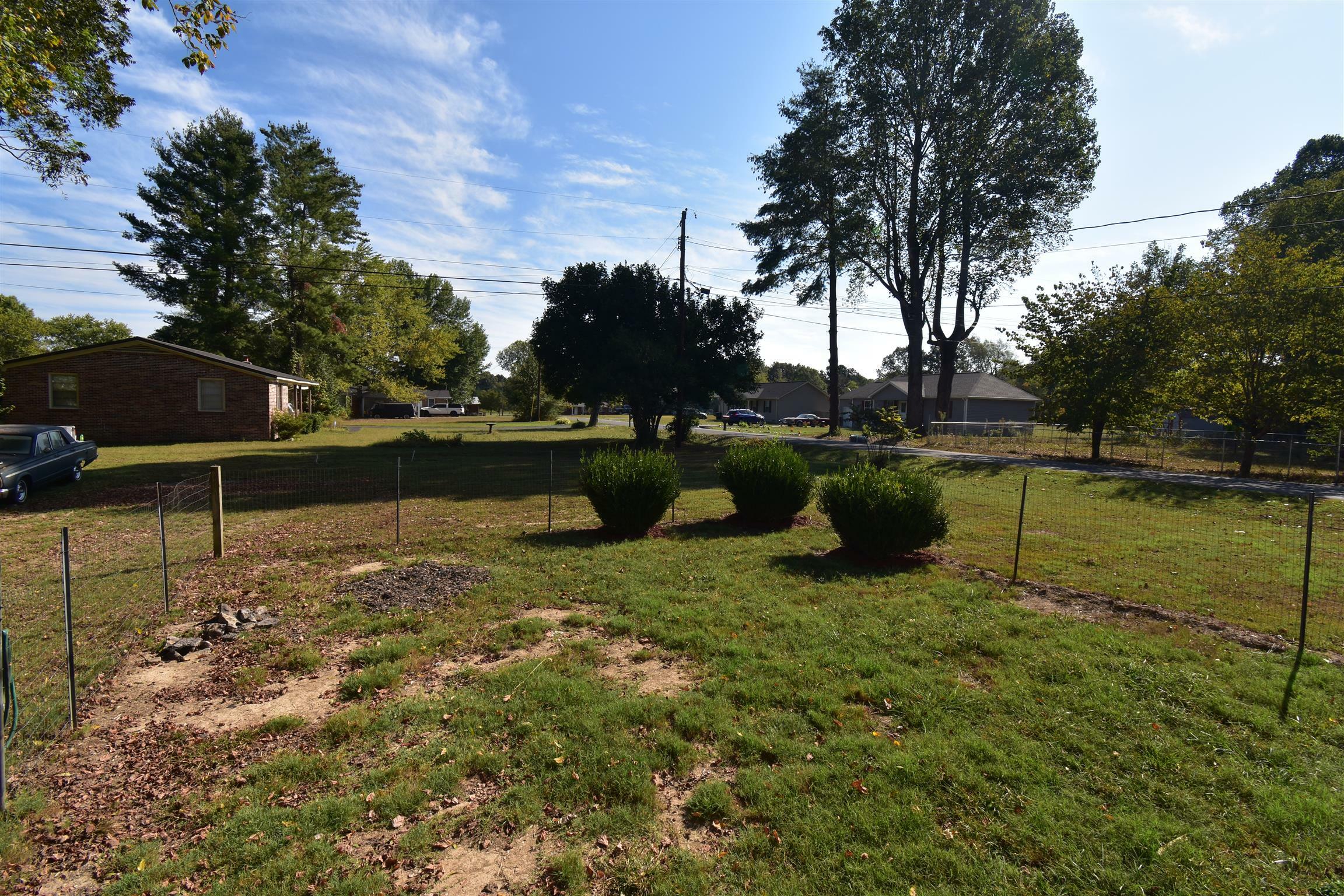 Property Photo:  229 Wesley St  TN 37388 