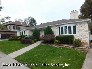 229 Albourne Avenue  Staten Island NY 10309 photo