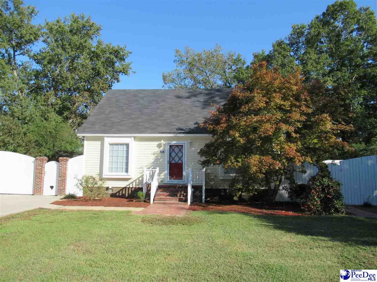 Property Photo: 414 Edenderry Way SC 29501