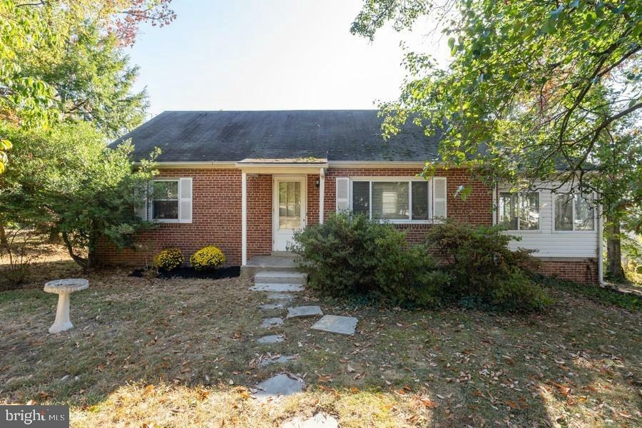 Property Photo: 9619 Mount Pisgah Road MD 20903