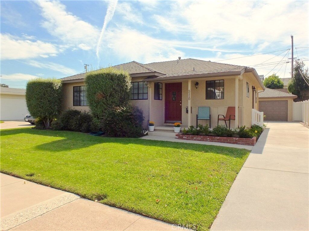Property Photo:  5110 Cathann Street  CA 90503 