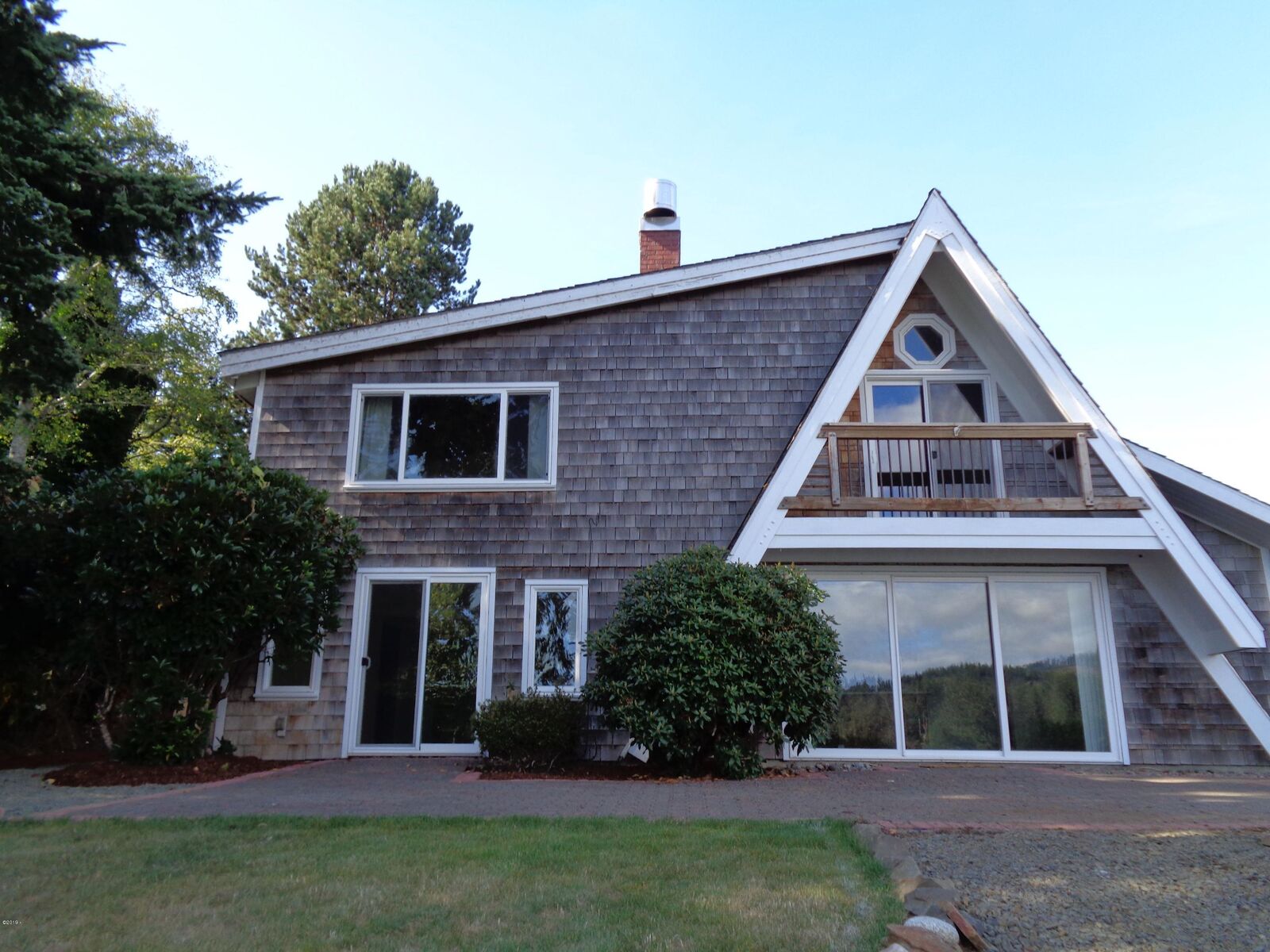 Property Photo:  4304 NE 42nd Street  OR 97364 