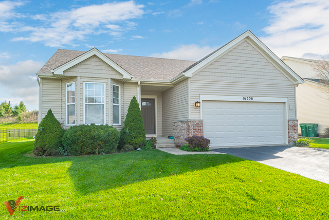 Property Photo:  16536 Apache Drive  IL 60441 