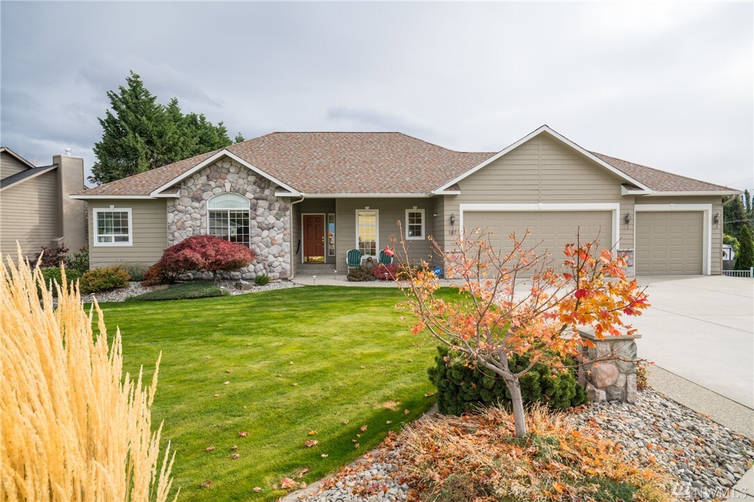 Property Photo: 187 Red Fern Road WA 98801