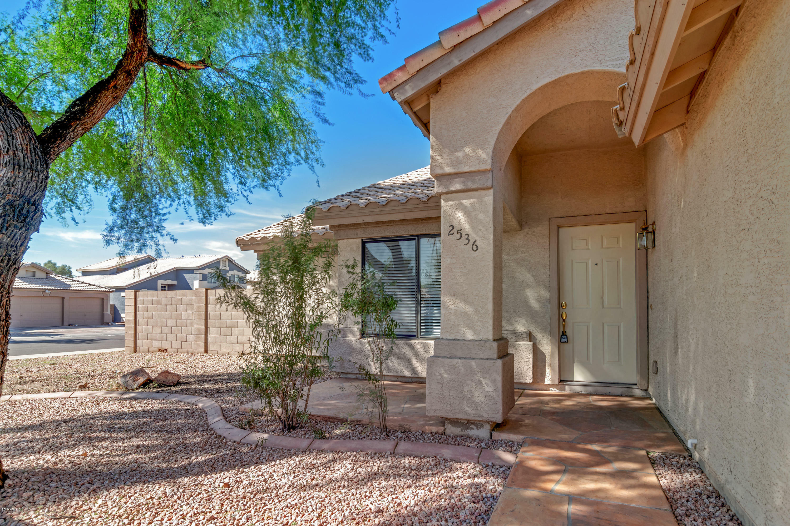 Property Photo:  2536 N 85th Drive  AZ 85037 