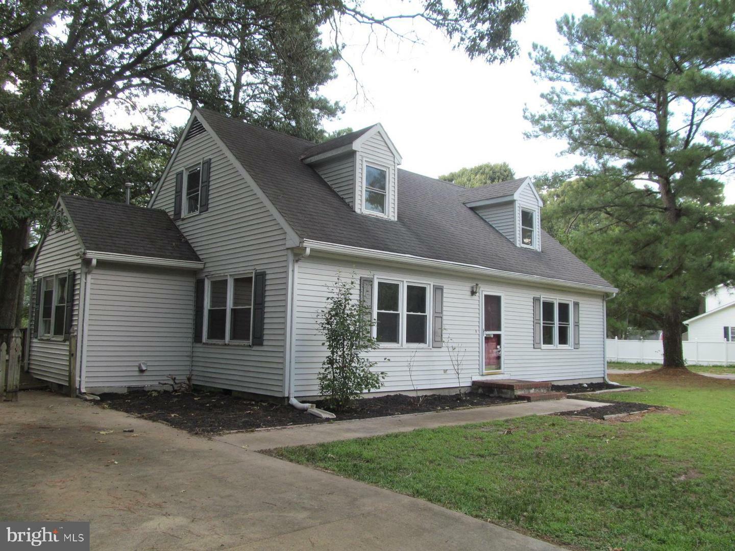 Property Photo:  1706 Emerson Avenue  MD 21801 