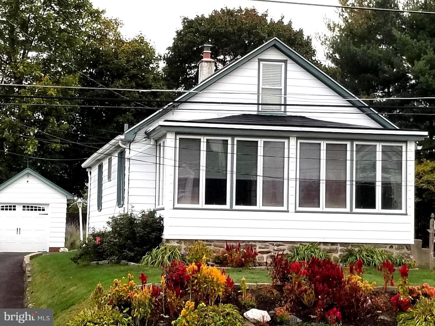 Property Photo:  419 Franklin Avenue  PA 19012 