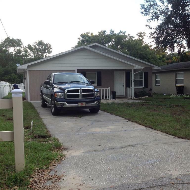 Property Photo: 111 Highland Avenue FL 33823