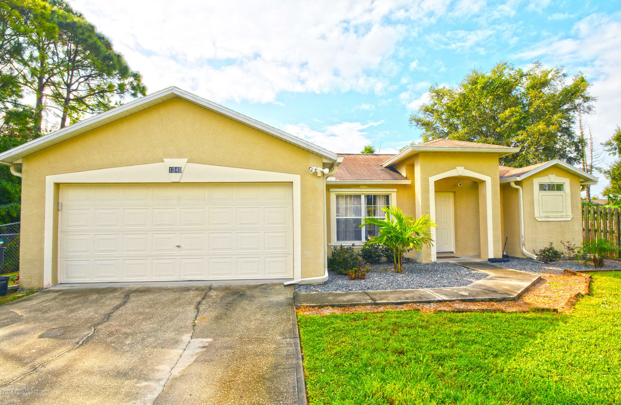 Property Photo:  1340 Hegira Street NW  FL 32907 