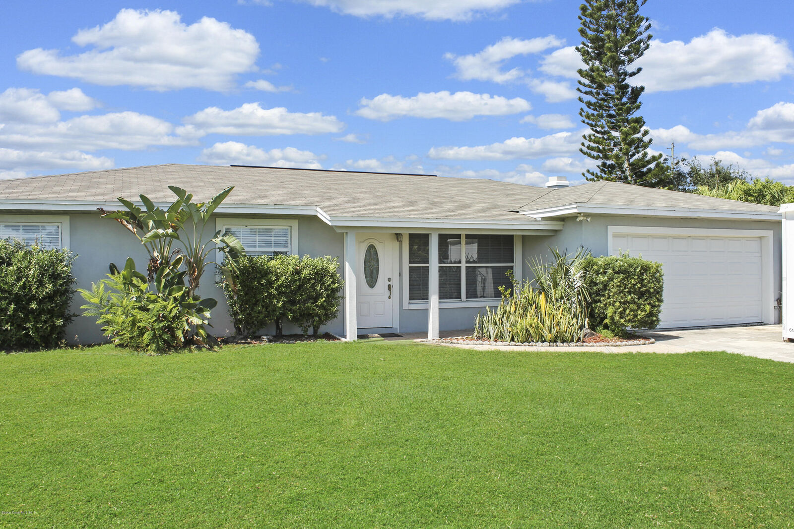 Property Photo: 818 Heron Road FL 32926