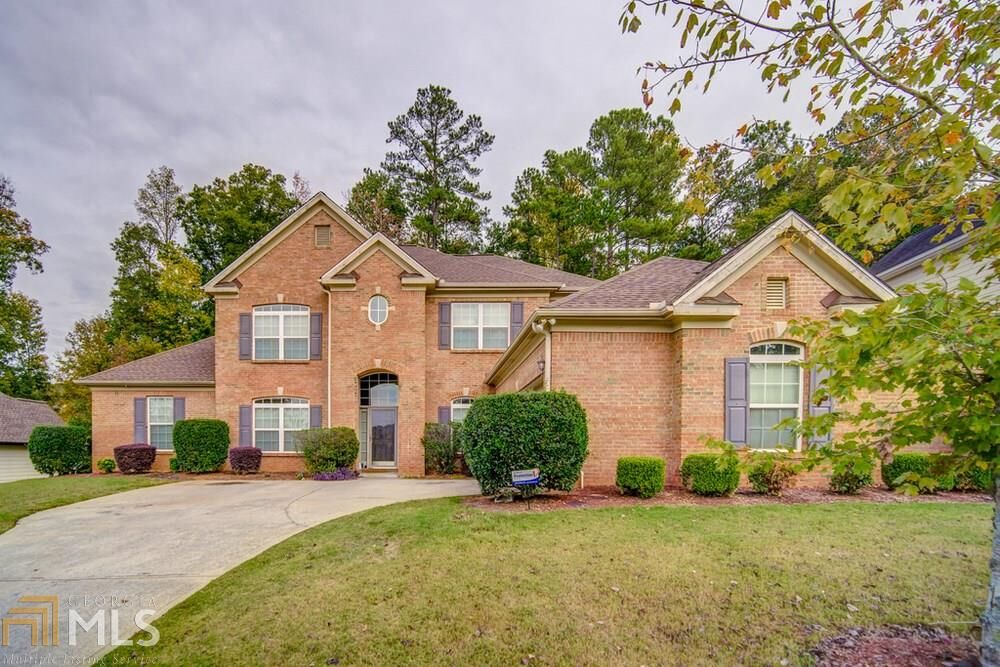 Property Photo: 325 Yasmine Cv GA 30349