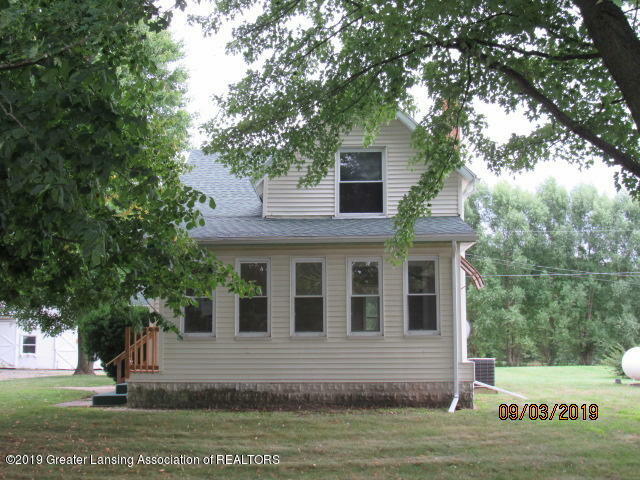 Property Photo:  8850 Columbia Highway  MI 48827 