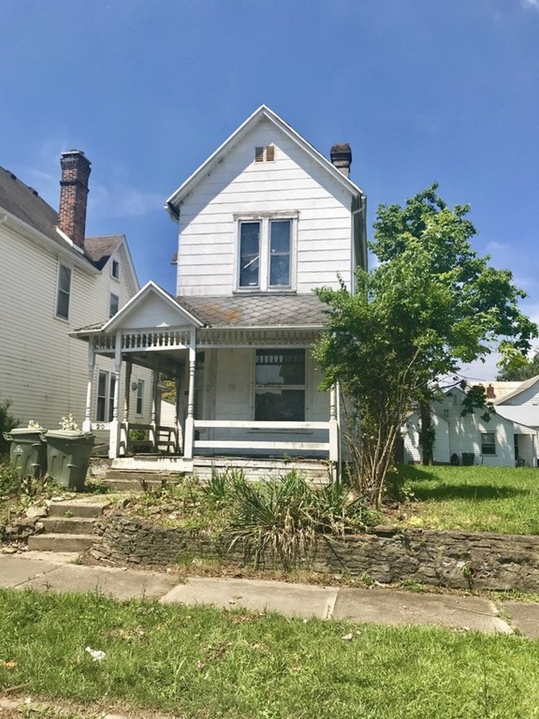 Property Photo:  20 N 20th Street  IN 47374 