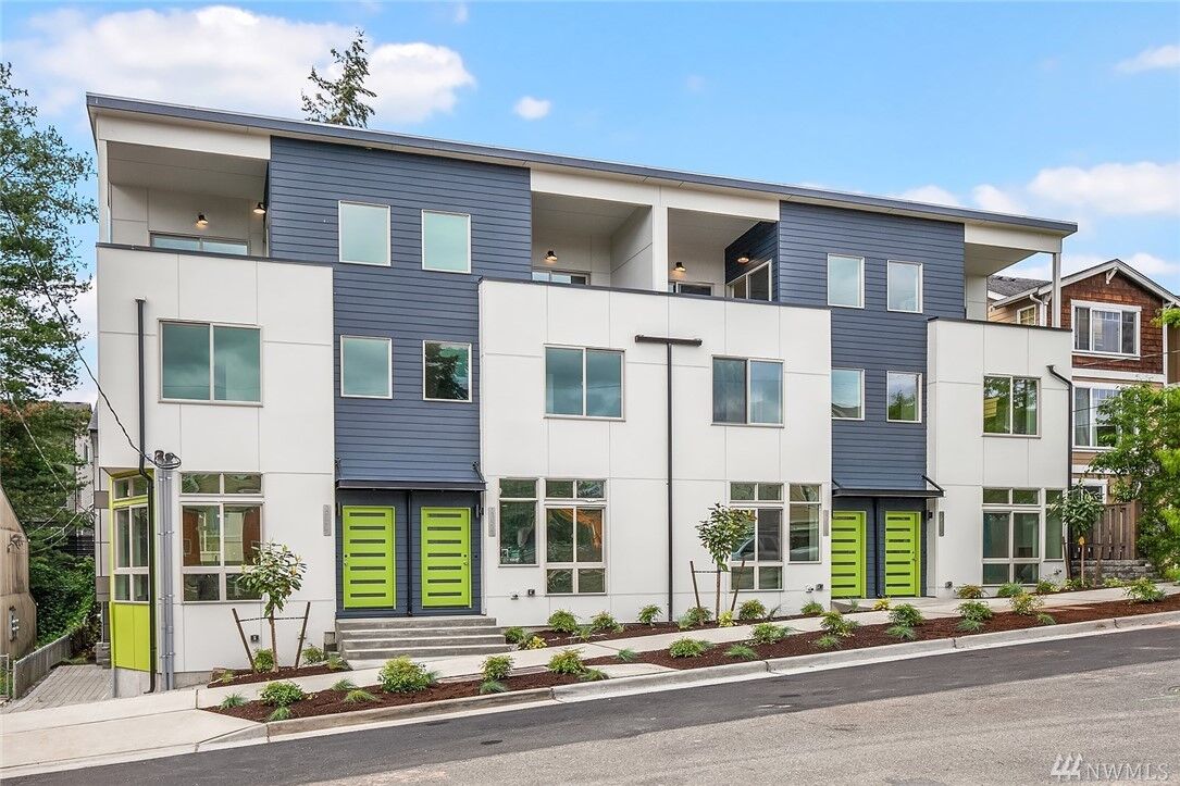 Property Photo:  12031 B  33rd Avenue NE  WA 98125 