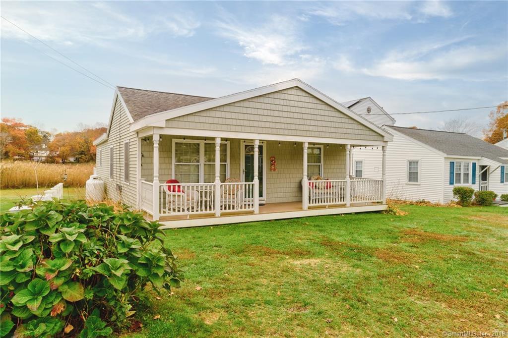 Property Photo:  25 Beach Avenue  CT 06357 